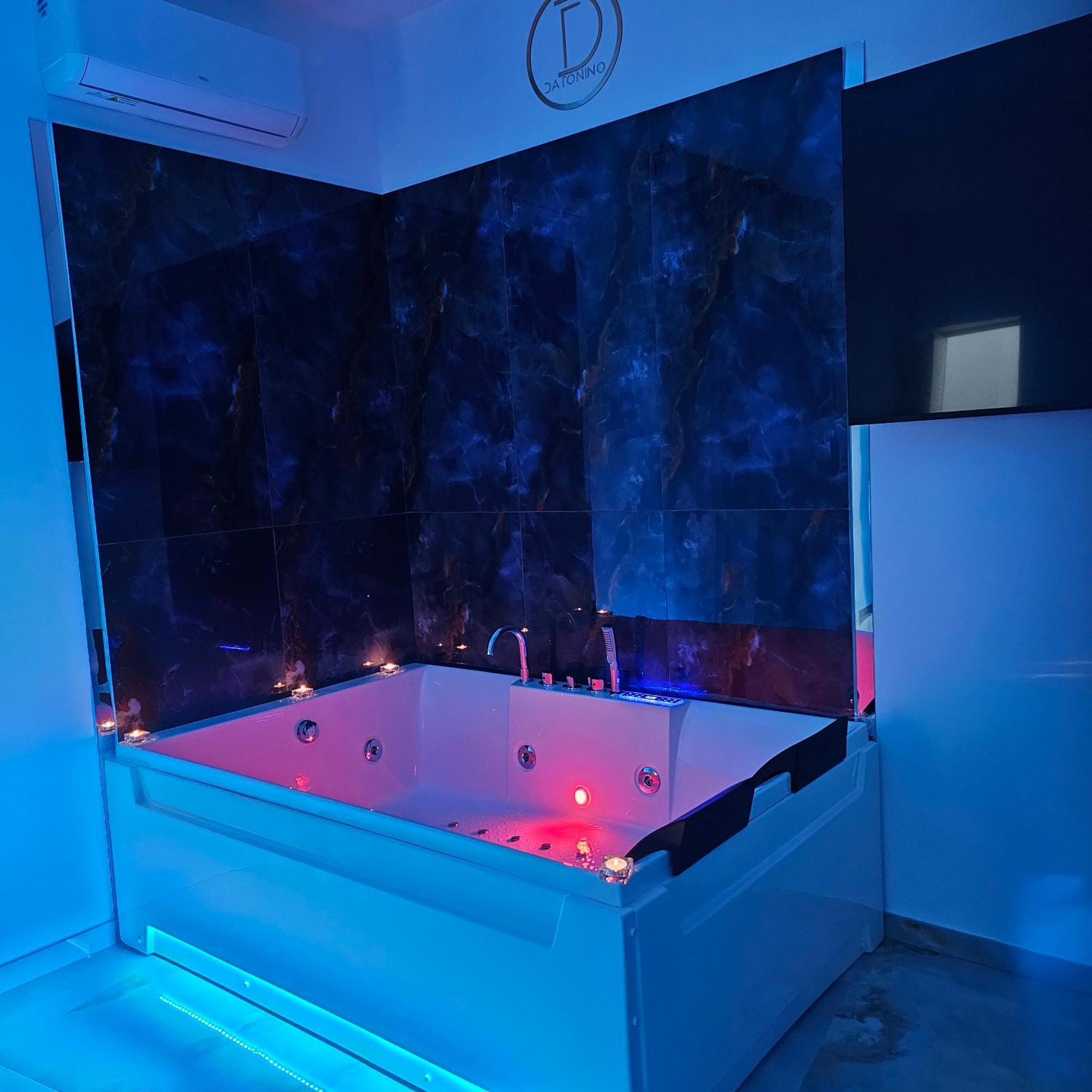 Da Tonino Luxury Apartments Neapol Exteriér fotografie